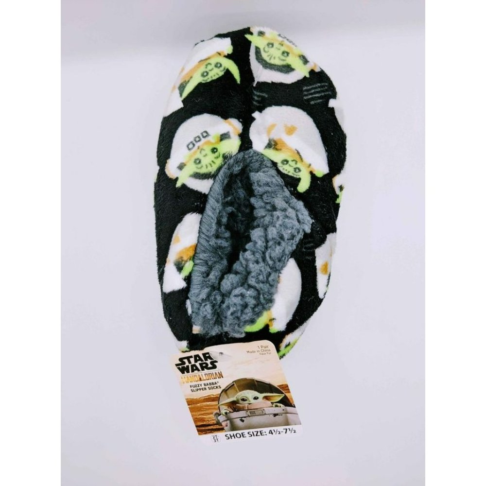 Disney Star Wars Mandalorian Baby Yoda Fuzzy Sleeper slippers (size 4.5-7.5)